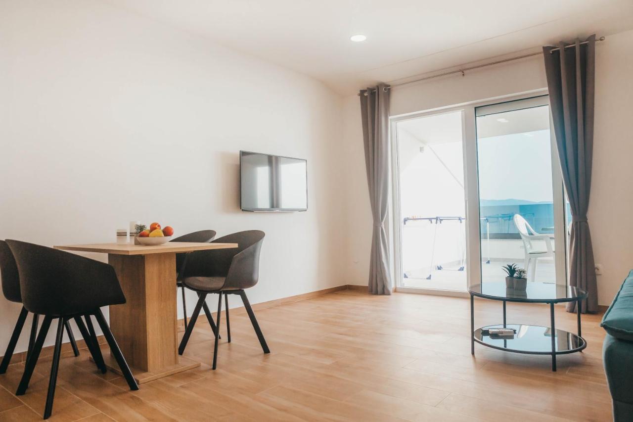 Apartments Nina Brist Exterior foto